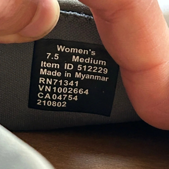 L.L. Bean Lakewashed Slip On Shoes gray 7.5 flats - Picture 6 of 7